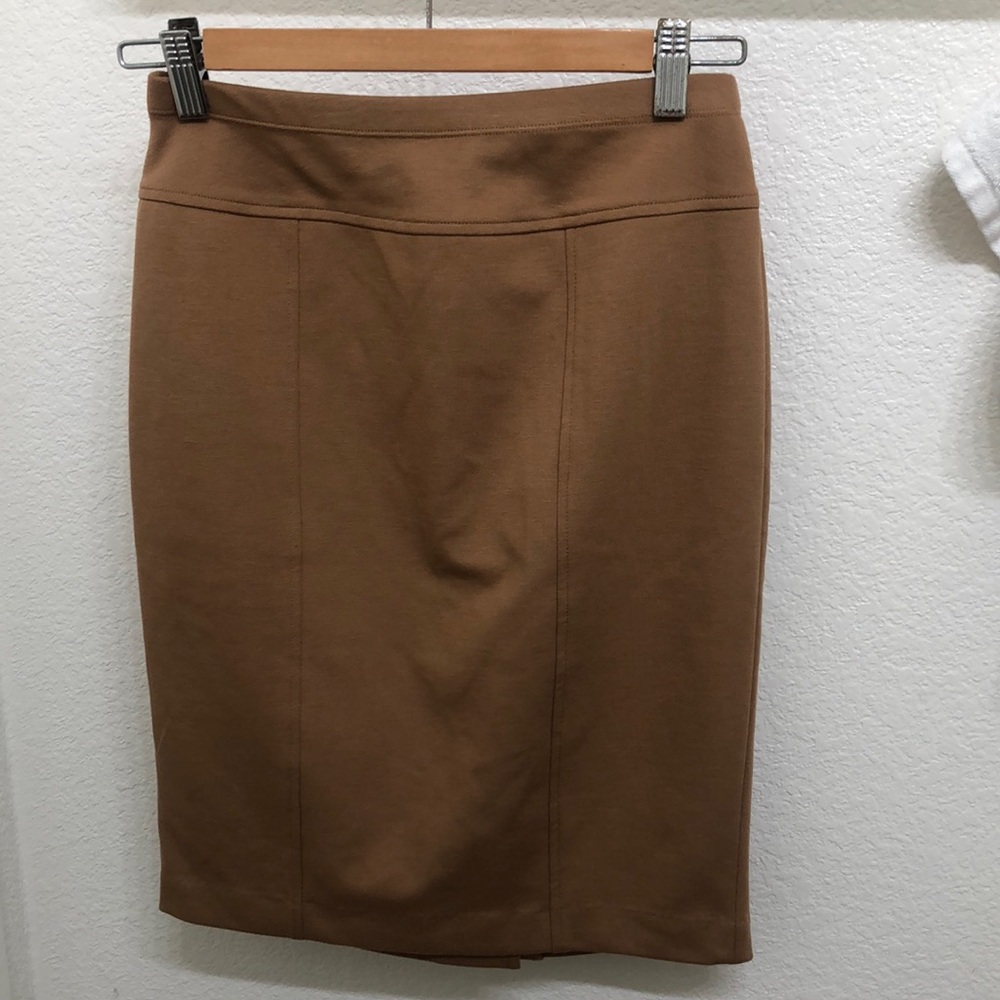 Ellen Tracy Classic Tan Pencil Skirt size XS